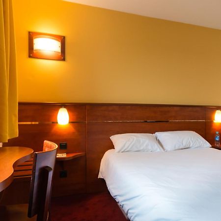 Brit Hotel Rennes Cesson Exterior foto