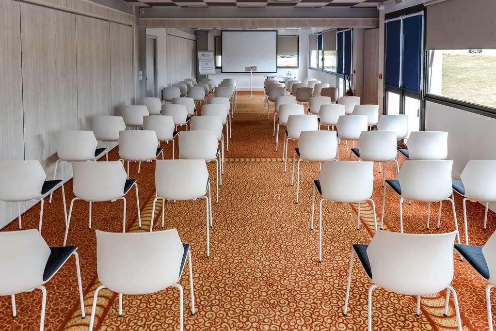 Brit Hotel Rennes Cesson Einrichtungen foto